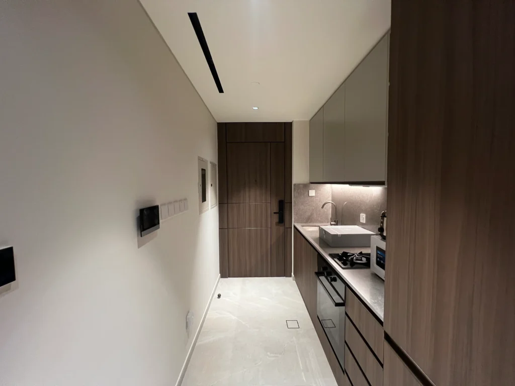 Beverly Boulevard Studio Apartment - Kitchenette