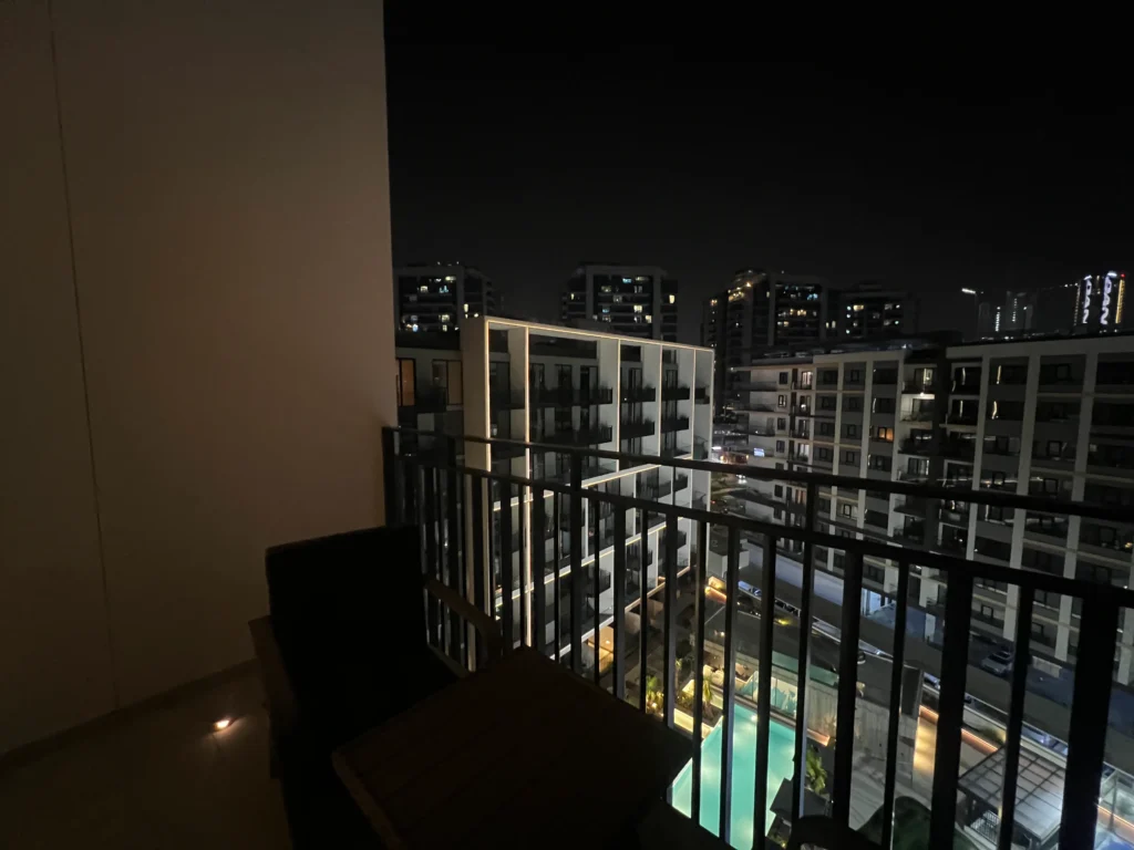 Beverly Boulevard Studio Apartment Balcony