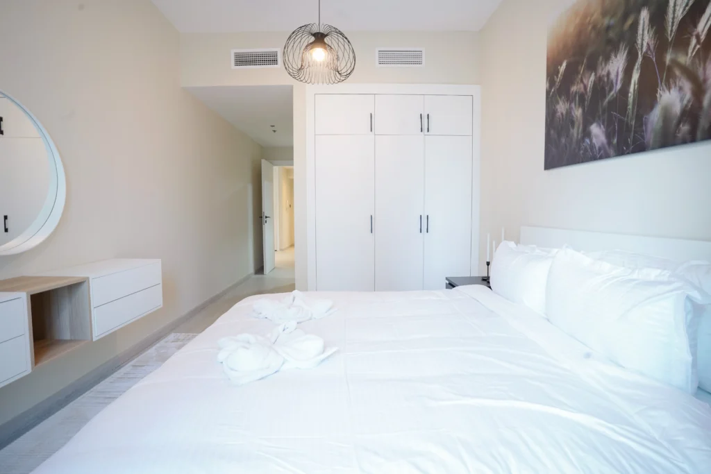 Lake Point Tower JLT